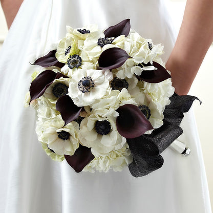 To Have and To Hold Bouquet – VICKIE'S FLOWERS, Cypress CA