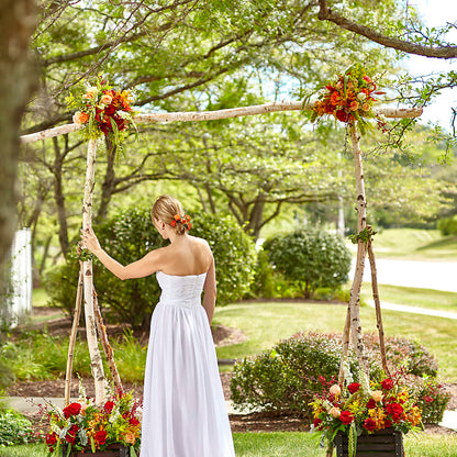 Arbor of Love Archway – VICKIE'S FLOWERS, Cypress CA